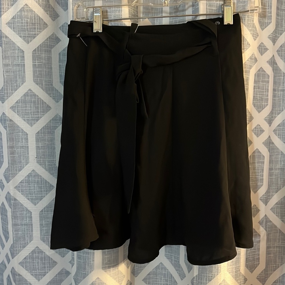 Black skirt never worn